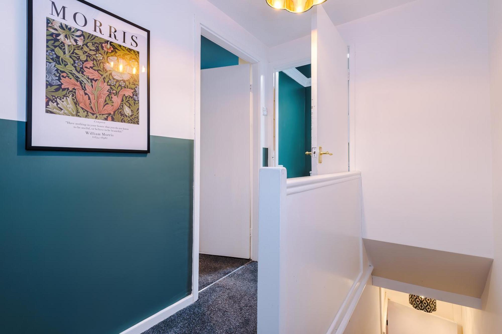 Charming 3-bedroom House-salford Holiday home Manchester