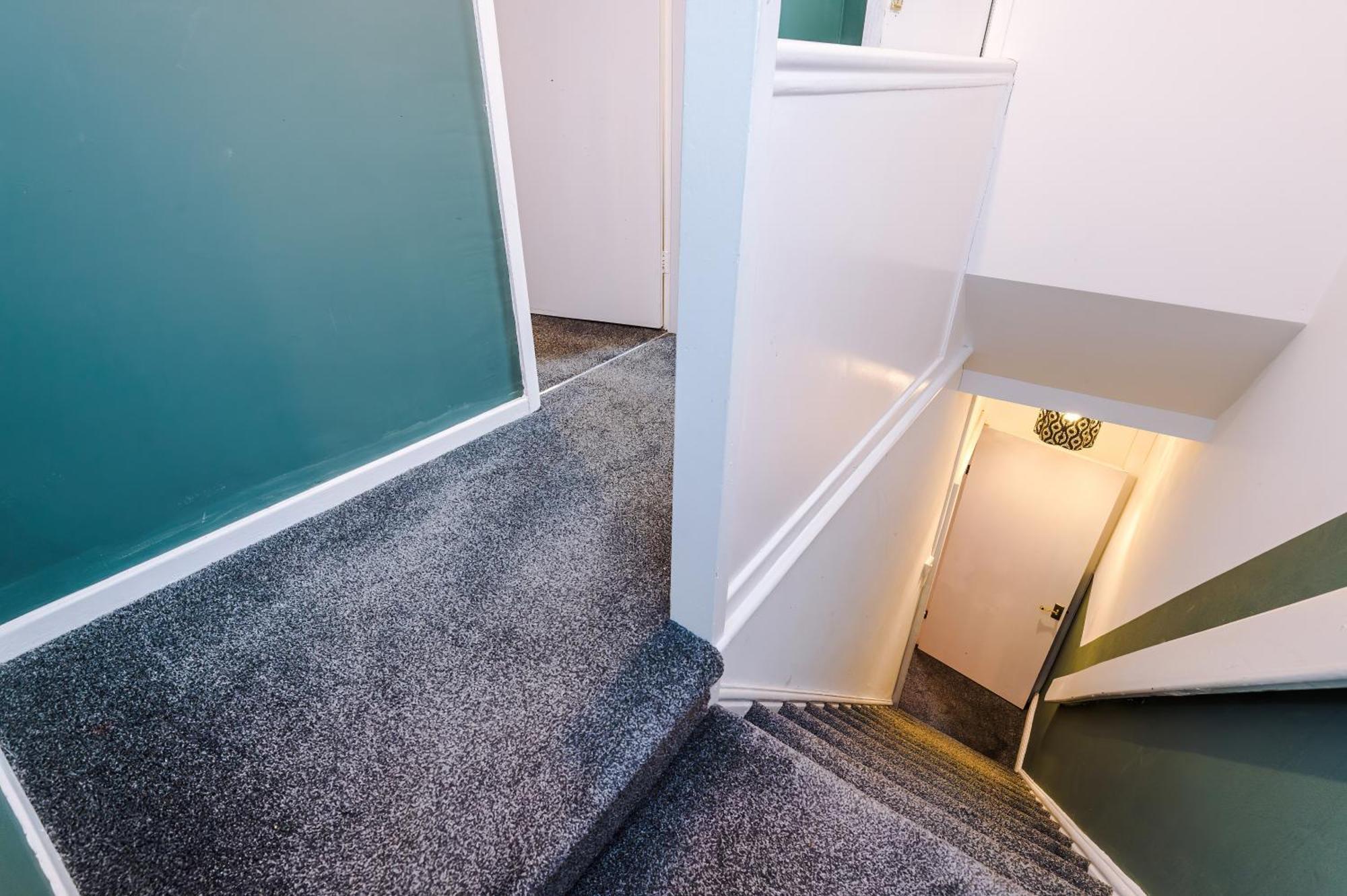 Holiday home Charming 3-bedroom House-salford
